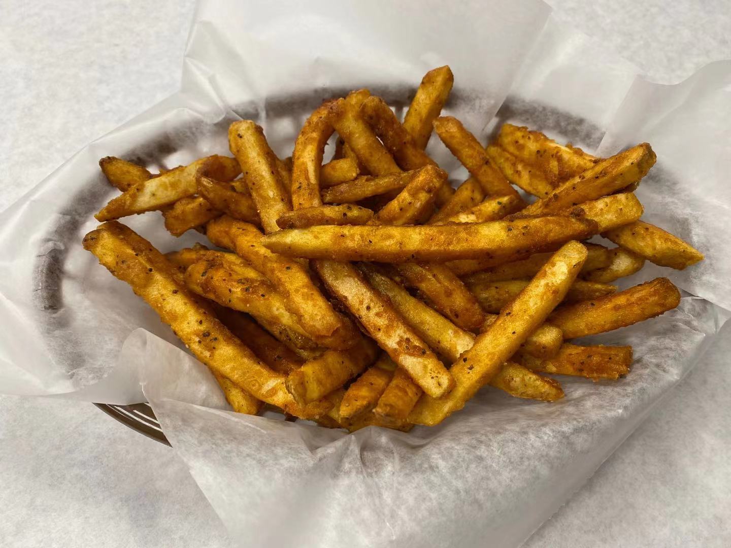 Order Cajun Fries food online from Mr. Krabs Hut store, Morrow on bringmethat.com