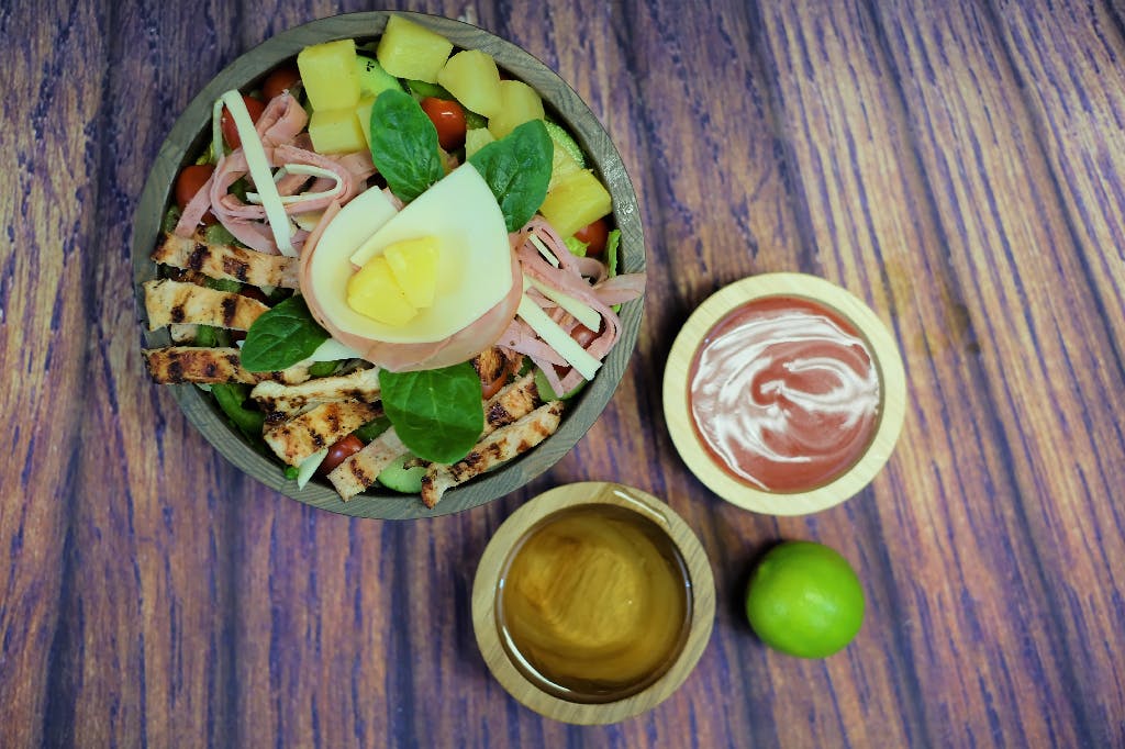 Order Hawaiian Salad - Salad food online from Oscar's Pizza store, Colonie on bringmethat.com