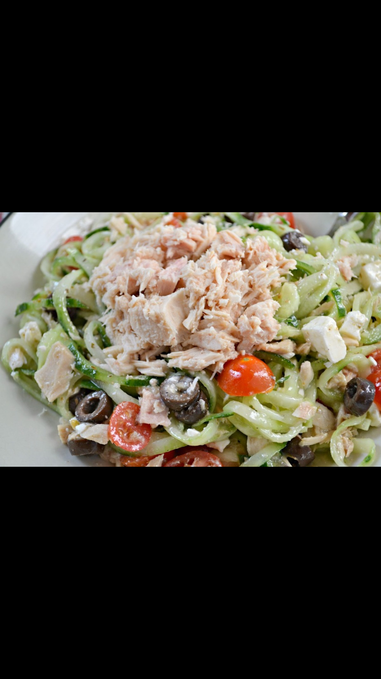 Order Tuna Salad food online from Prospero Pizza store, New Castle on bringmethat.com