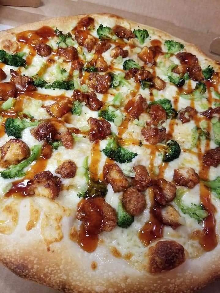 Order The General Pizza - Small 12'' food online from Buffalo House store, Philadelphia on bringmethat.com