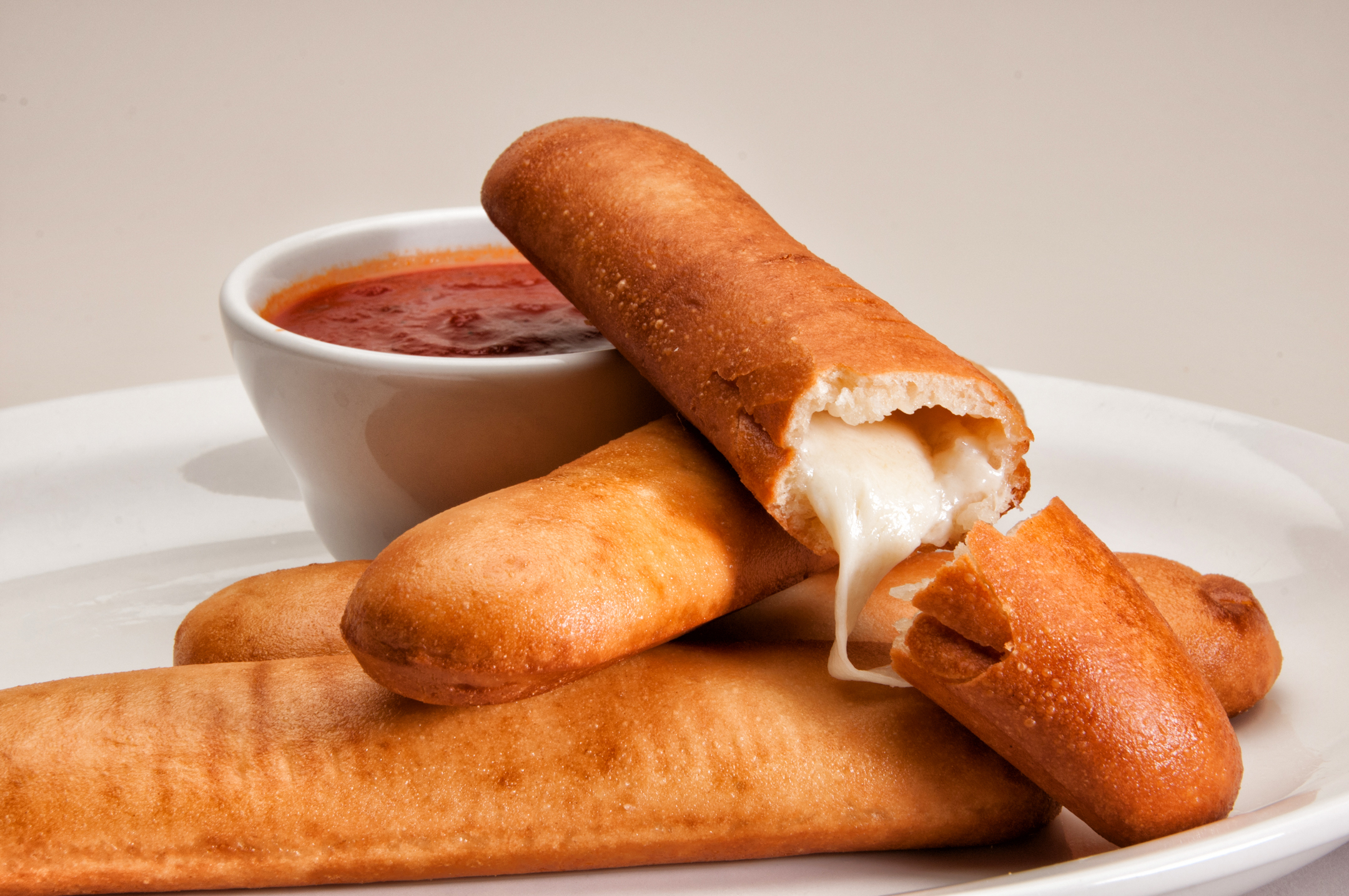 Order Cheesy Bread Sticks food online from Barraco's Pizza store, Evergreen Park on bringmethat.com