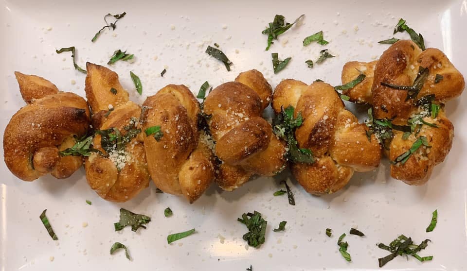 Order Garlic Knots - 6 Pieces food online from Giove's Pizza store, Trumbull on bringmethat.com