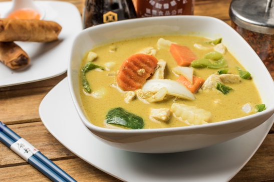 Order Yellow Curry food online from Bangkok Thai Cuisine store, Houston on bringmethat.com