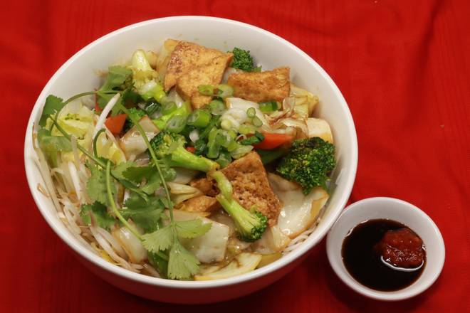 Order V8. Bún Chay - Vegetable Noodle Bowl food online from Pho Khang store, Centennial on bringmethat.com