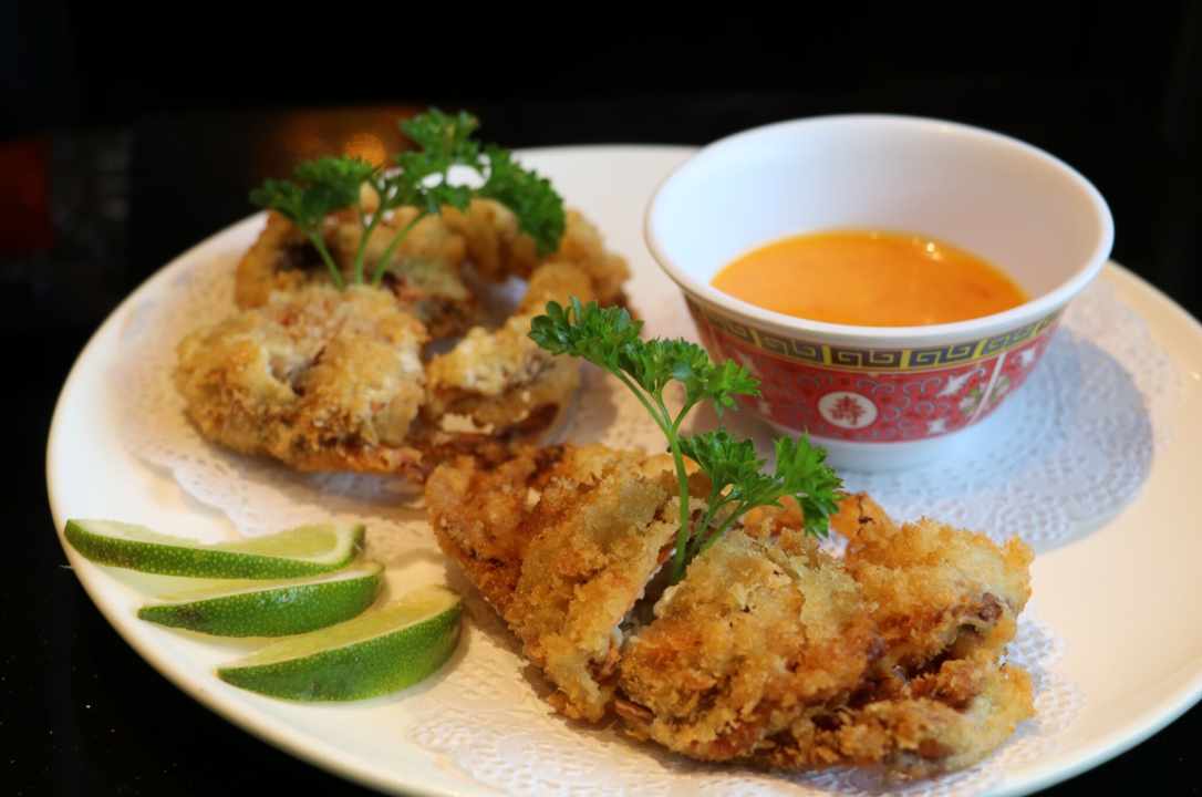 Order 2 Pieces Soft Shell Crab food online from Sushi Sakura Express store, Houston on bringmethat.com