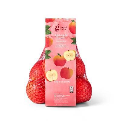 Order Good & Gather · Pink Lady Apples (3 lbs) food online from Shaw's store, Windham on bringmethat.com
