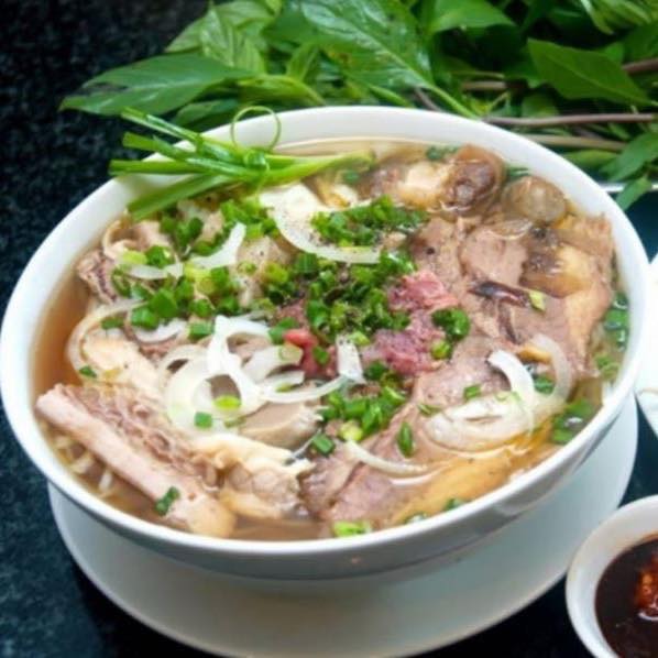 Order 10. Combination Soup food online from Pho M Restaurant store, Folsom on bringmethat.com