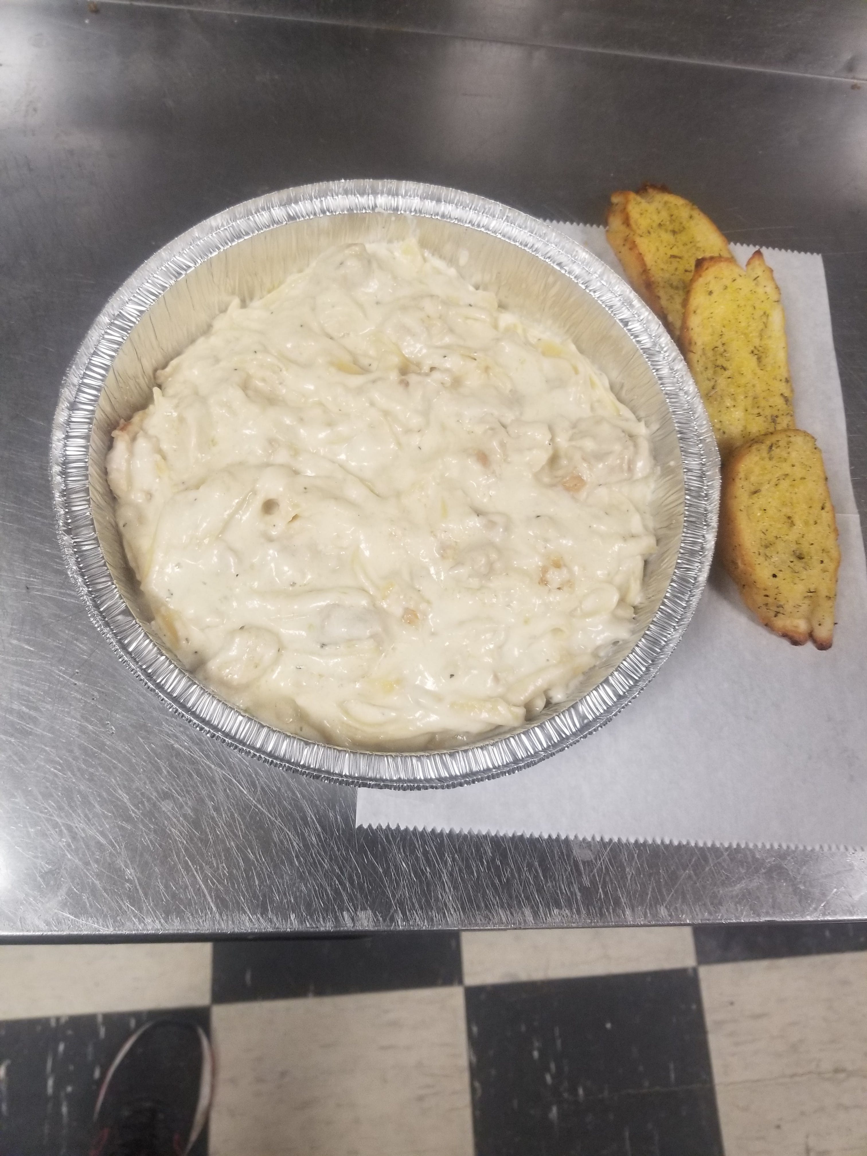 Order Grilled Chicken Alfredo Special - Special food online from Queens Pizza & Subs store, Greensboro on bringmethat.com