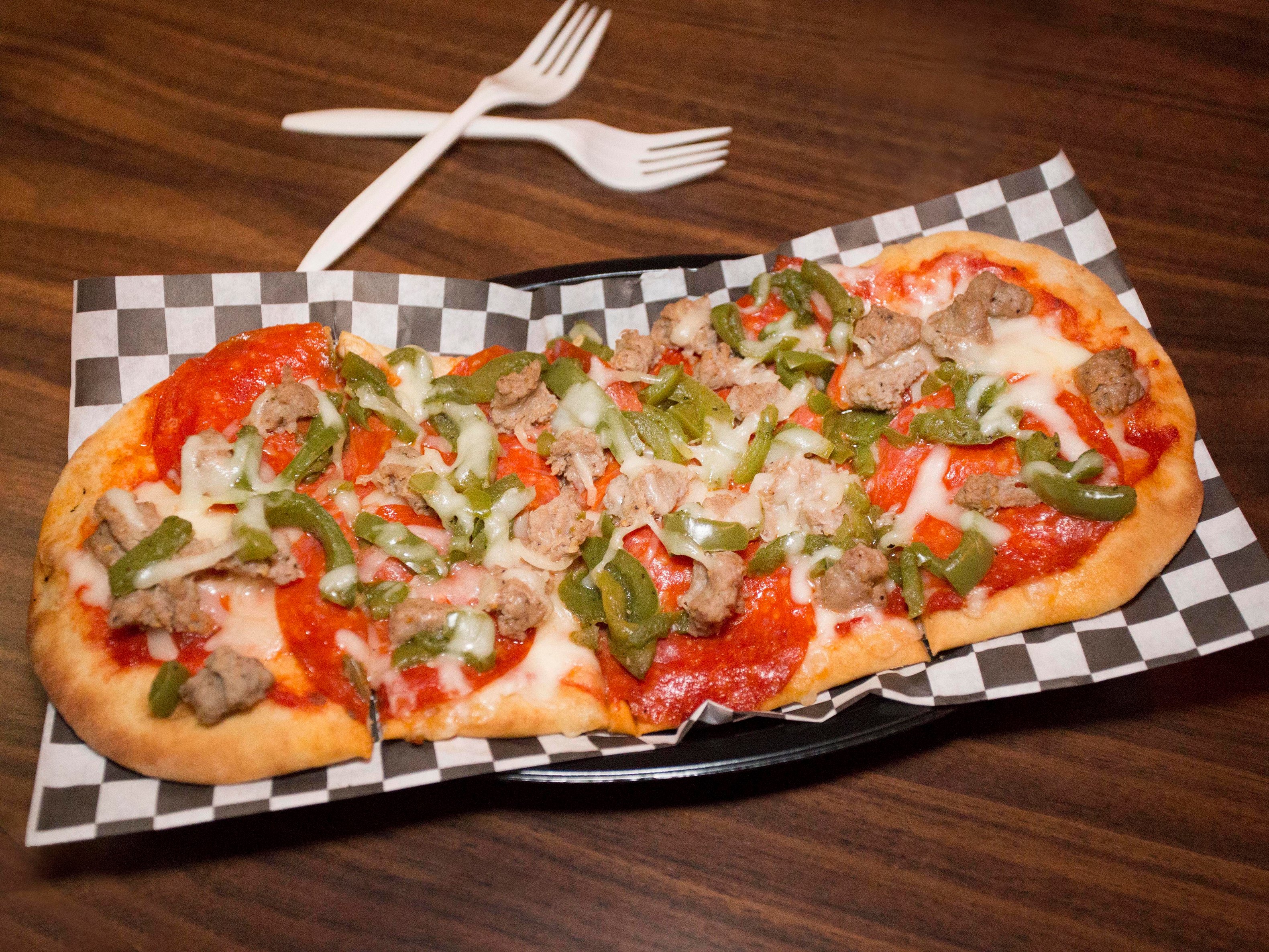 Order Personal Pizza food online from Derby Bar & Grill store, Hemet on bringmethat.com