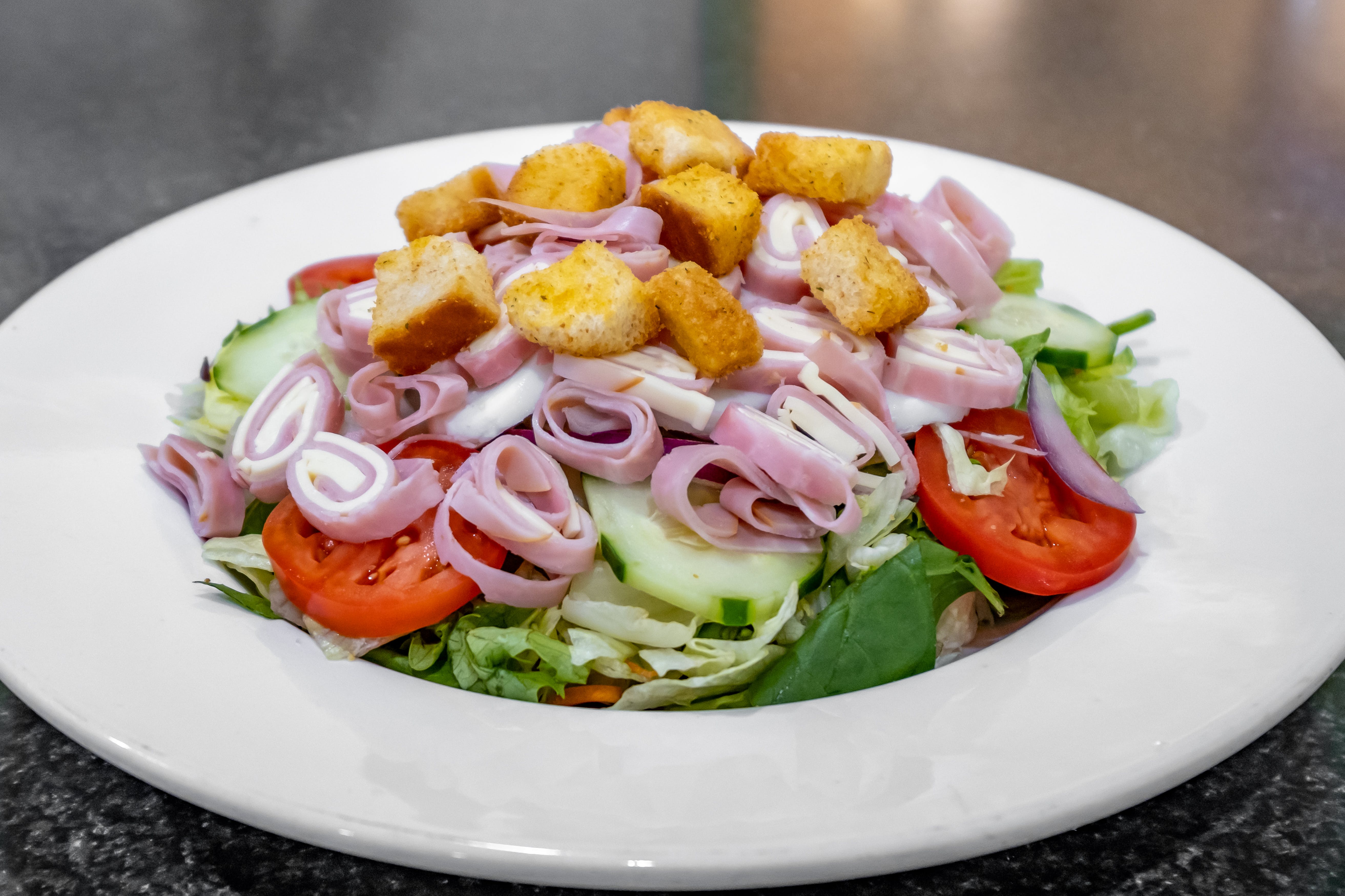 Order Chef Salad - Salads food online from Brother's Pizza store, Newville on bringmethat.com