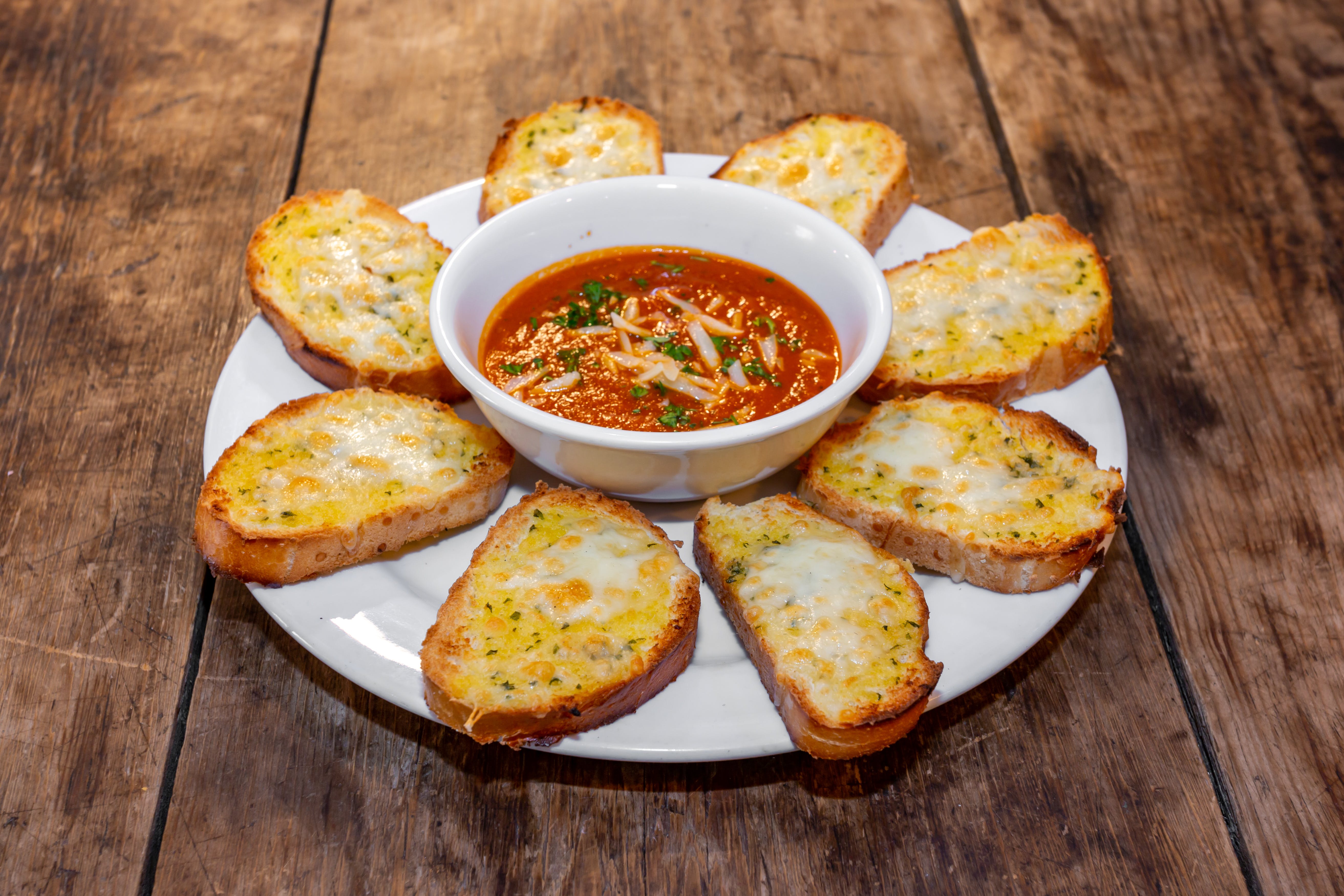 Order Garlic Bread - Appetizers food online from Cafe Galleria store, Midway on bringmethat.com