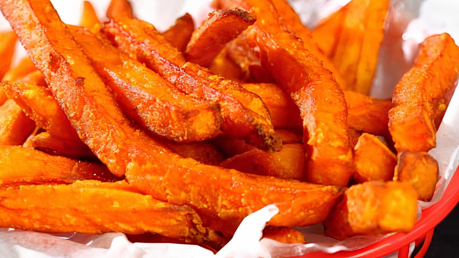 Order Sweet Potato Fries food online from Us Cafe store, Smyrna on bringmethat.com