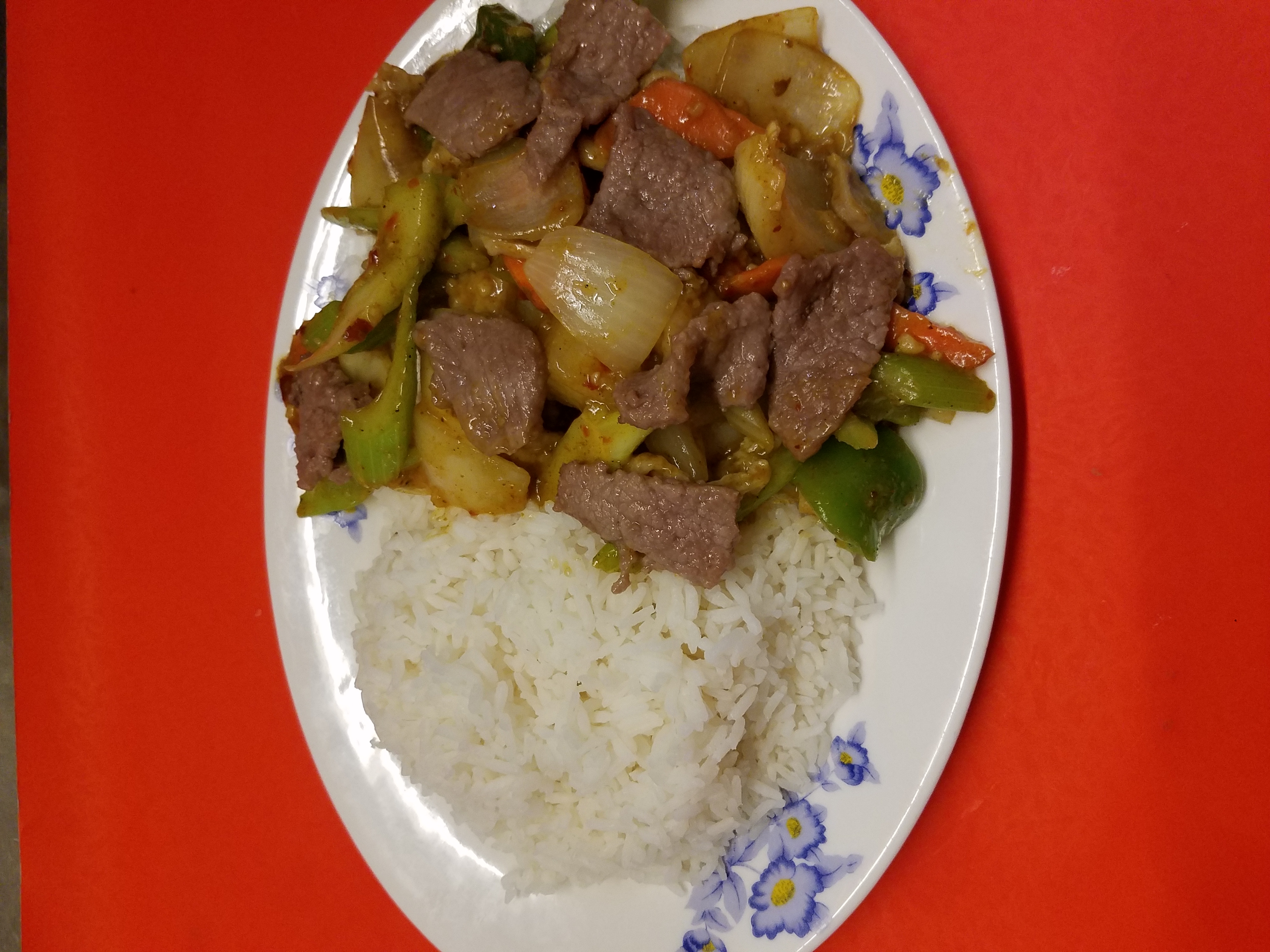 Order 18. Curry Beef Special food online from New Bamboo Kitchen store, Alameda on bringmethat.com