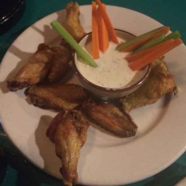 Order Del Sol Hot Chicken Wings food online from Puesta Del Sol store, San Pedro on bringmethat.com
