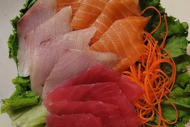 Order Mix Sashimi Plate (12 pcs) food online from Sushi Deli 3 store, San Diego on bringmethat.com