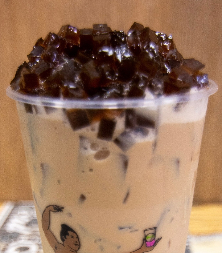 Order Y05. Okinawa Milk Tea w/ Coffee Jelly food online from Yoko Tea store, Santa Clara on bringmethat.com