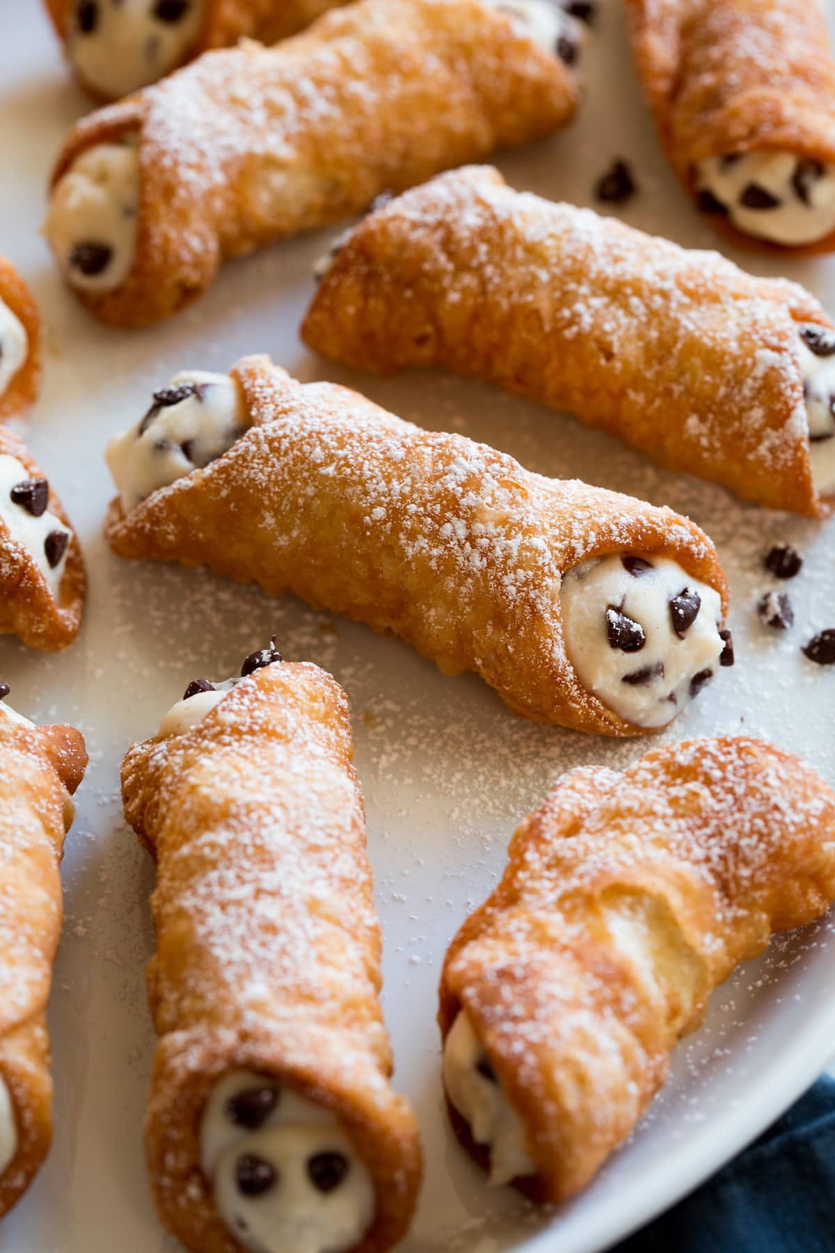 Order Cannoli - cannoli food online from Positanos Pizza store, Chicago on bringmethat.com