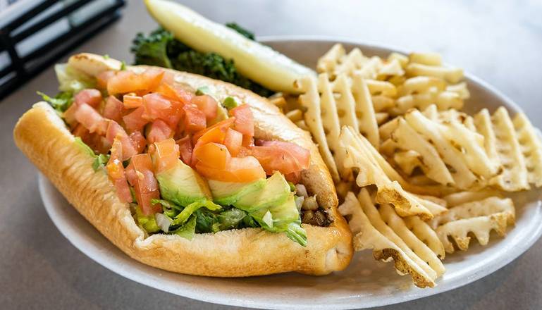 Order Veggie Sandwich food online from Pluckers store, Dallas on bringmethat.com