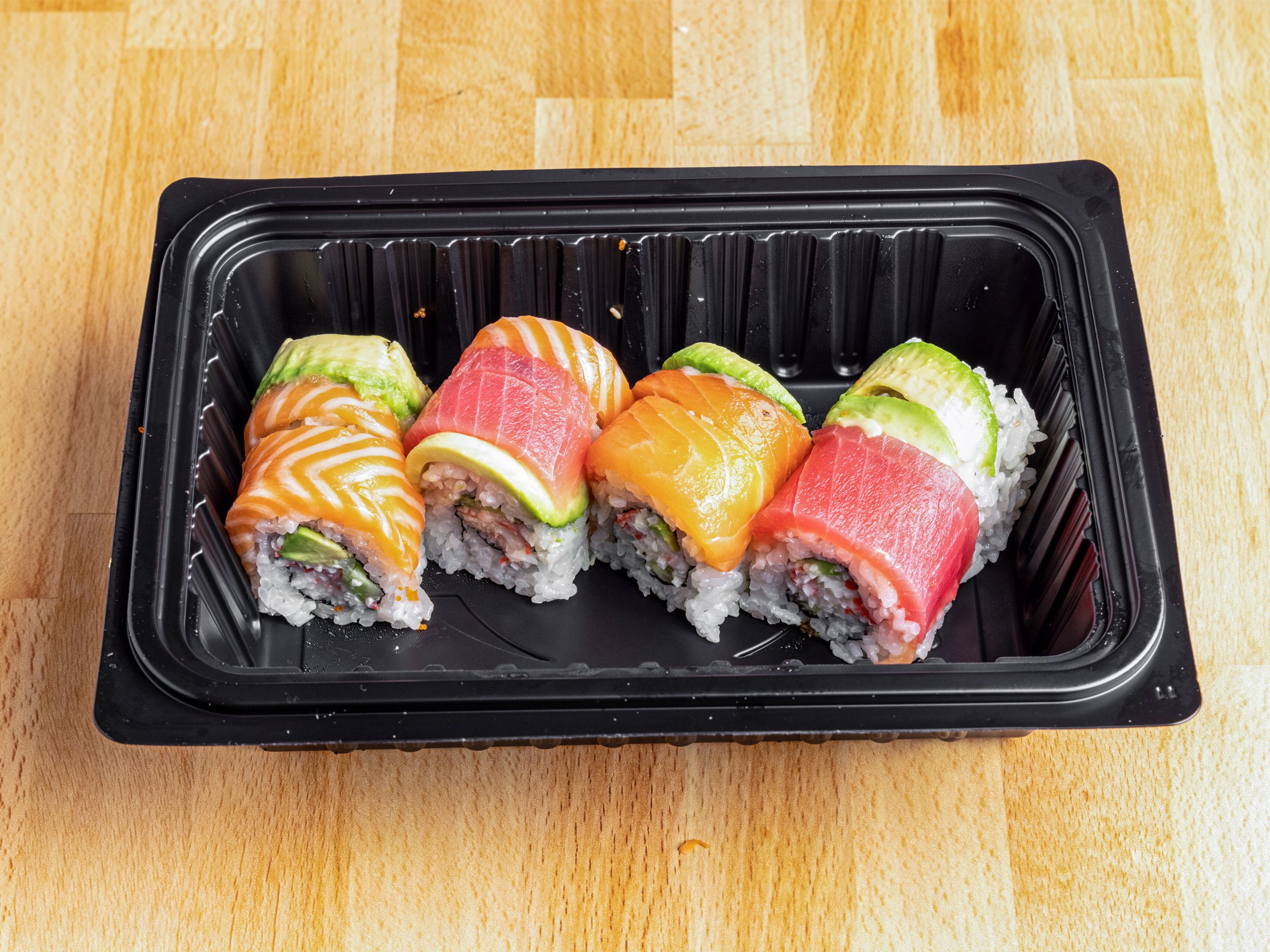 Order 9. Rainbow Roll food online from Buffet Dynasty store, Forest Grove on bringmethat.com