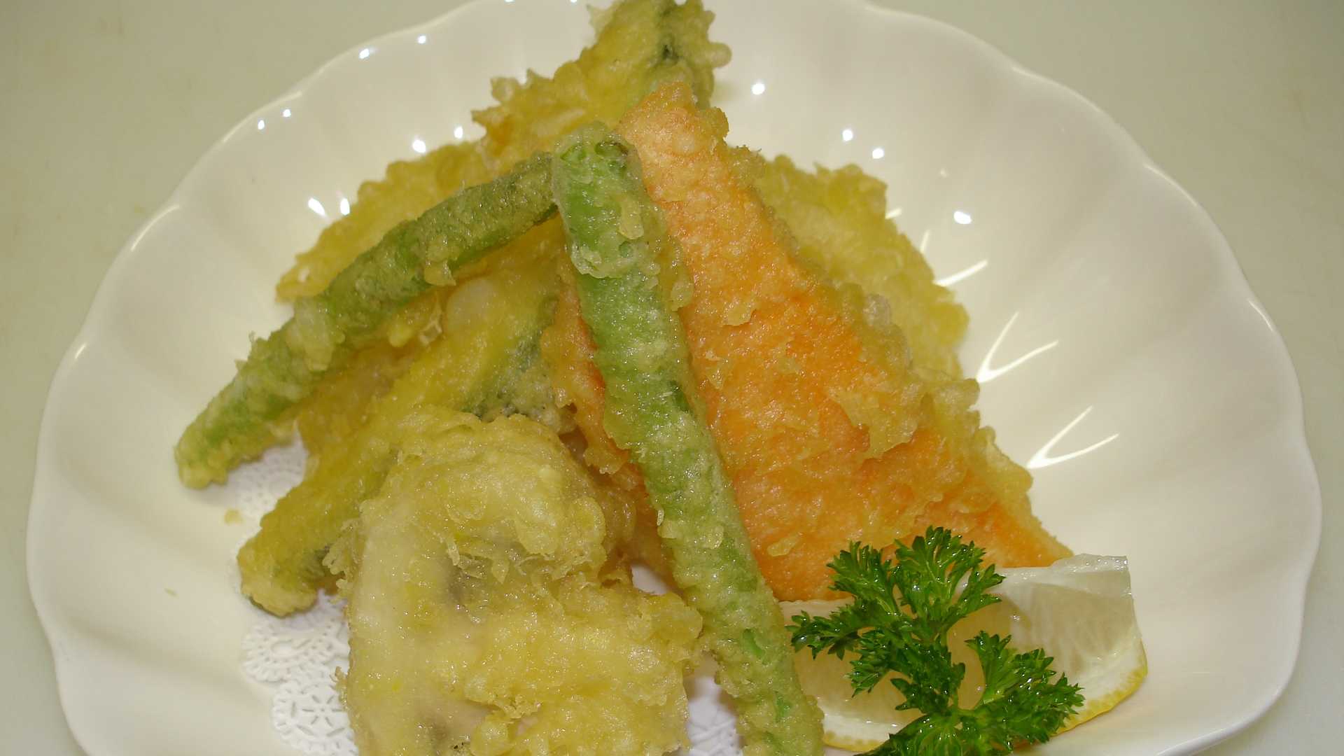 Order 8 Piece Vegetable Tempura food online from Wow Sushi store, Edmond on bringmethat.com
