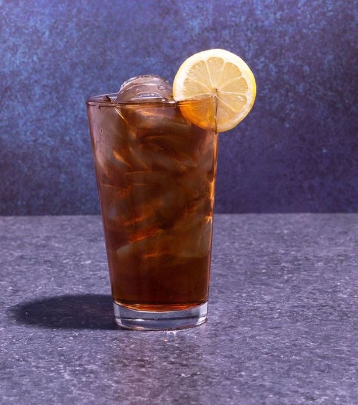 Order Unsweetened Iced Tea food online from Kona Grill store, Omaha on bringmethat.com