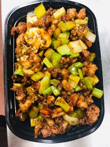 Order 59. Black Pepper Chicken 黑椒雞 food online from Golden China store, Lincoln on bringmethat.com
