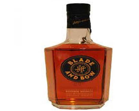 Order BLADE & BOW BOURBON WHISKEY 750ML 45.5% food online from Pit Stop Liquor Mart store, El Monte on bringmethat.com
