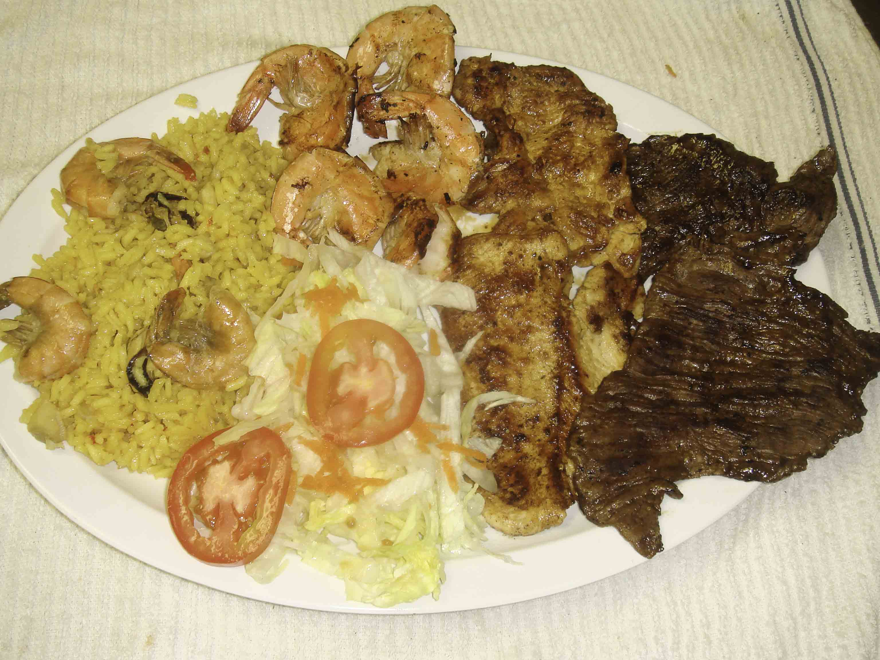 Order Shrimp Plates food online from Pupuseria Y Restaurante La Llama store, Port Hueneme on bringmethat.com