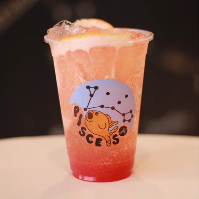 Order Fruit Refreshers food online from Pisces Cafe Boba & Tea store, Lisle on bringmethat.com