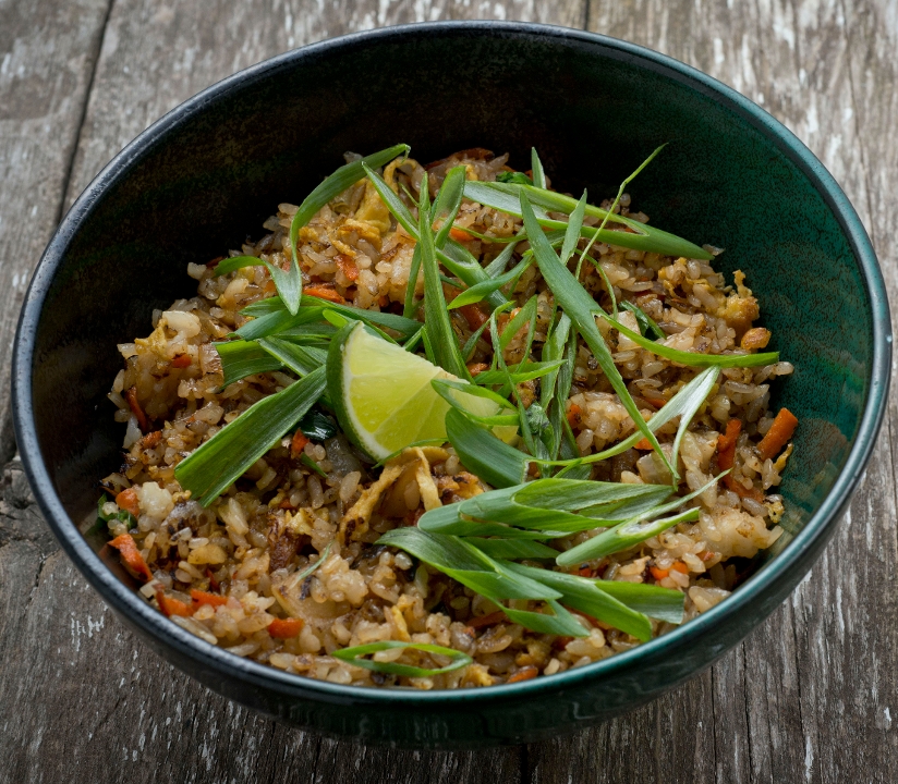 Order THAI FRIED RICE food online from Moto-i Ramen and Sake House store, Minneapolis on bringmethat.com