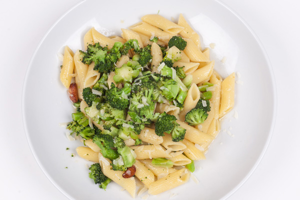Order Penne Con Broccoli food online from Umberto Pizzeria store, Bellmore on bringmethat.com