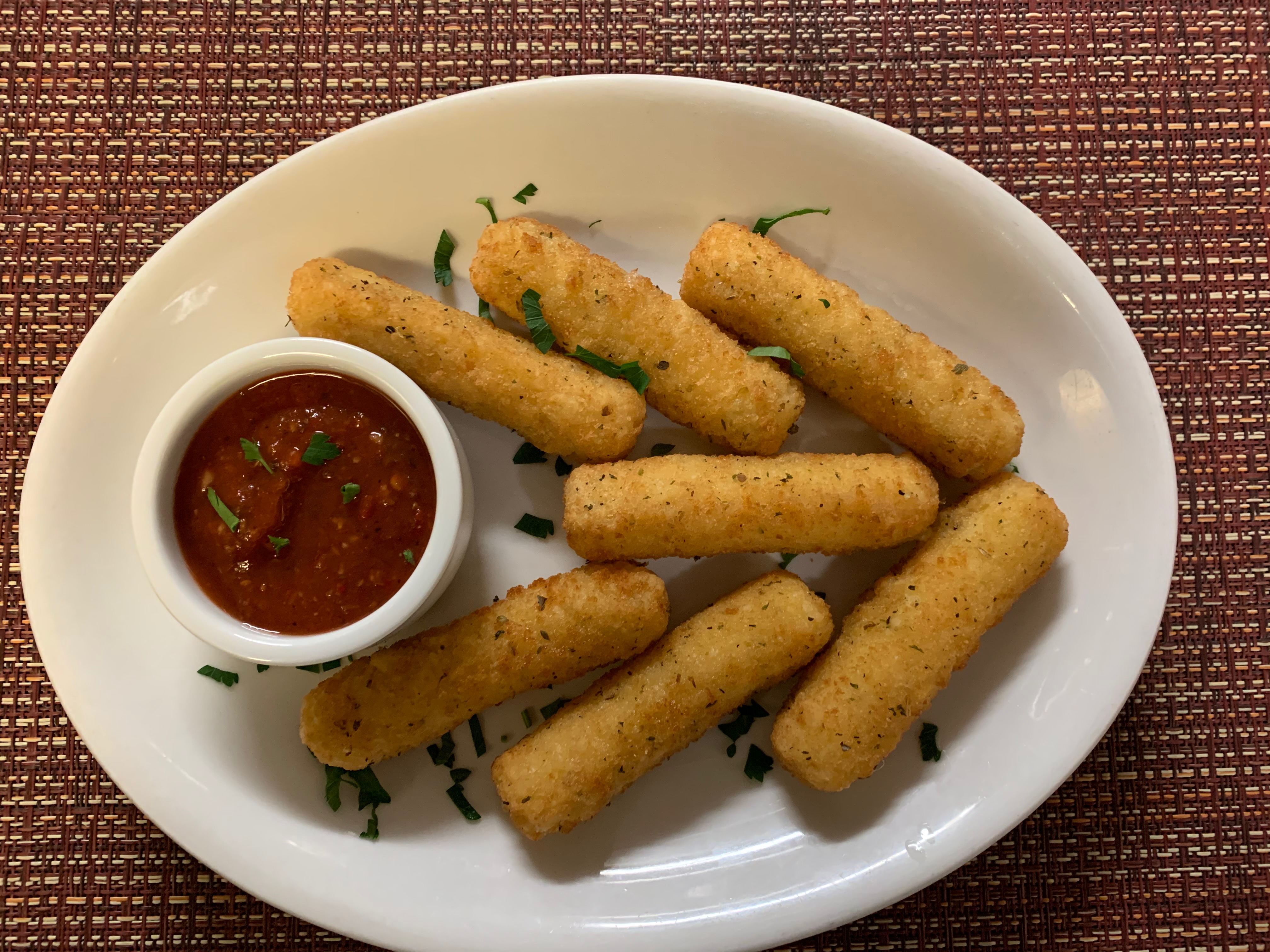 Order Mozzarella Sticks food online from Red Square Cafe Lounge store, Chicago on bringmethat.com