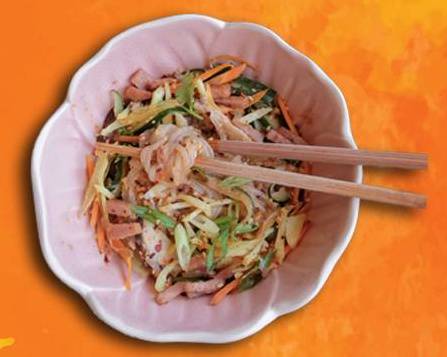 Order Fried Schezwan  Egg Noodles food online from Let Wok store, Solana Beach on bringmethat.com