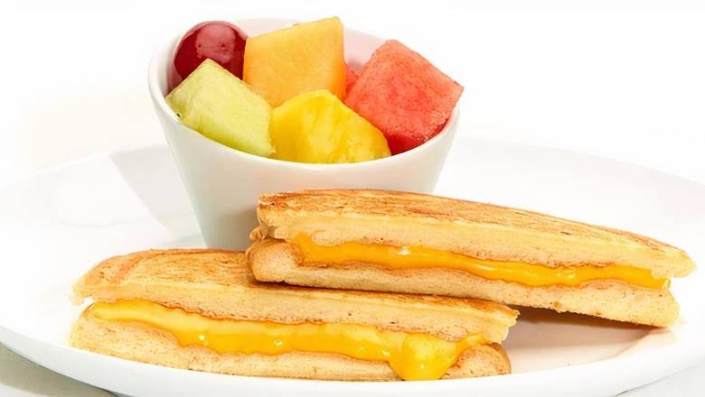 Order Grilled Cheese food online from Taziki Mediterranean Café store, Northglenn on bringmethat.com
