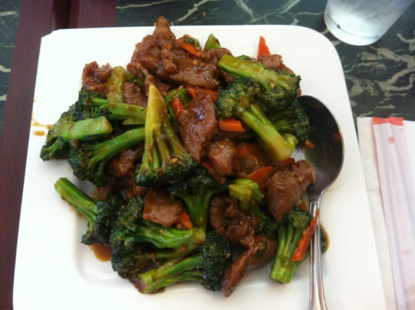 Order Broccoli Beef food online from South North Dragon Chinese Restaurant store, Antioch on bringmethat.com