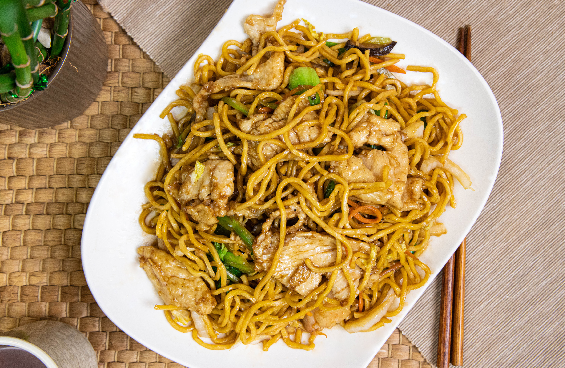 Order Chicken Lo Mein food online from Old Shanghai Soup Dumpling store, Palisades Park on bringmethat.com