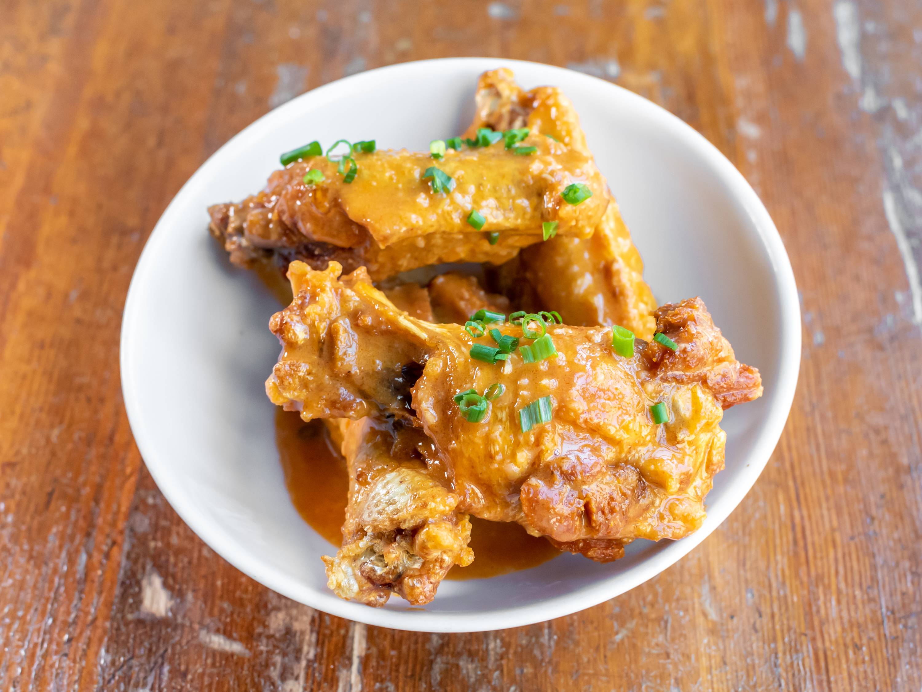 Order OG Buffalo Wings food online from Wing Lab store, Washington on bringmethat.com