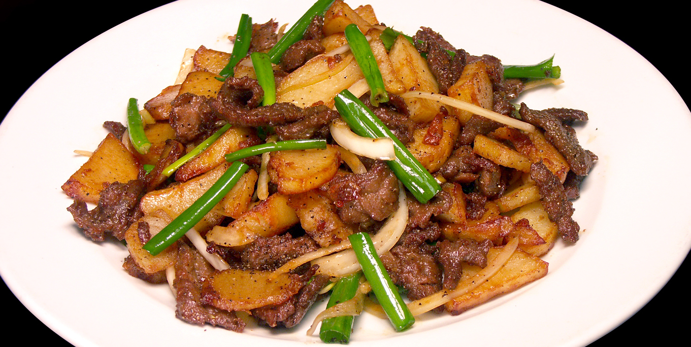 Order Potato Beef food online from Ginger Cafe store, Gilroy on bringmethat.com