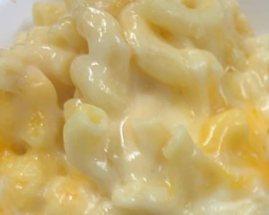 Order 3 Cheese Mac food online from Rudine’s Kitchen store, Tyrone on bringmethat.com