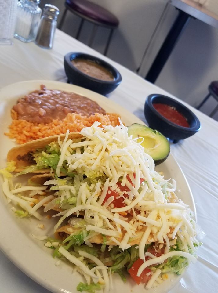 Order Taco Plate food online from Sanchez Restaurant store, El Paso on bringmethat.com