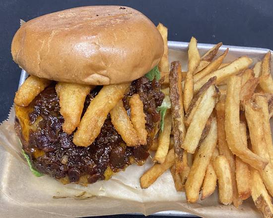Order Bourbon Bacon Jam Burger food online from The Quarter Bar & Grill store, Addison on bringmethat.com
