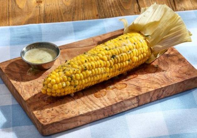 Order Fresh Corn-On-The-Cob (Premium Side) food online from Underground Chuck'S store, Goodlettsville on bringmethat.com