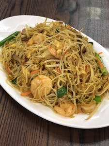Order 84. Singapore Fried Rice Noodle-星洲炒米粉 food online from Tasty Cafe Restaurant store, Davie on bringmethat.com