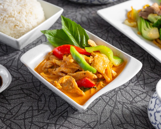 Order Red Curry food online from Thai House store, Kansas City on bringmethat.com