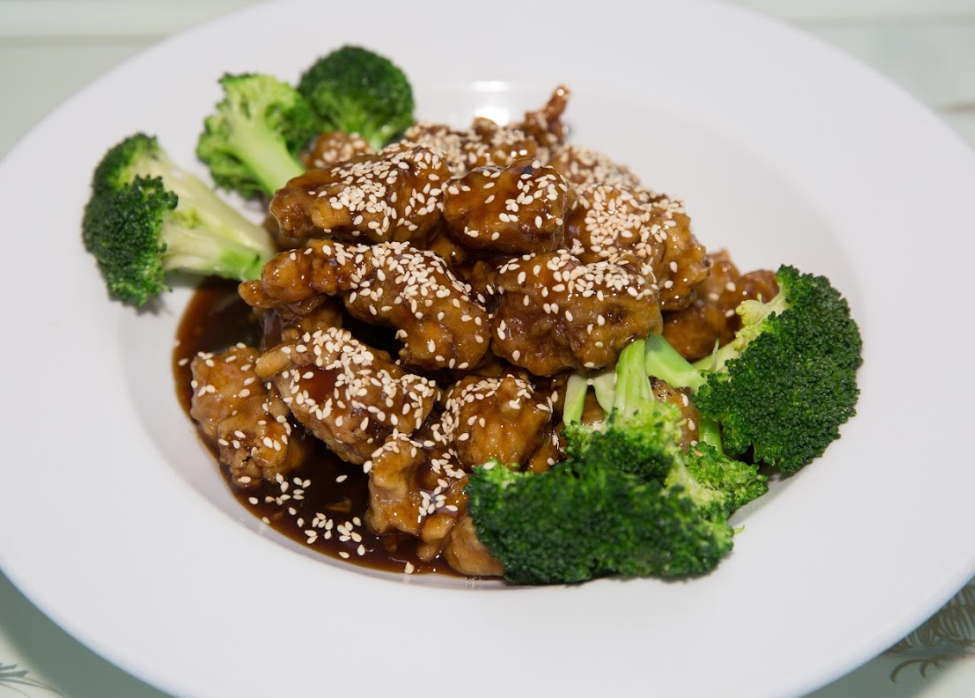 Order Sesame Chicken food online from Uncle Yips Seafood and Dim Sum store, Cincinnati on bringmethat.com