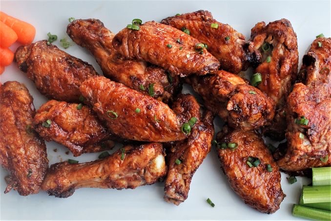 Order Wings food online from Sam Market Deli And Grill store, Edgewater on bringmethat.com
