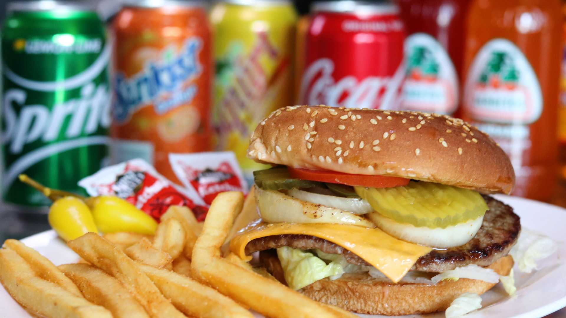 Order Hamburguesa con Papas y Soda / Burger, fries and soda food online from Naomi Pupuseria & Restaurant store, Los Angeles on bringmethat.com