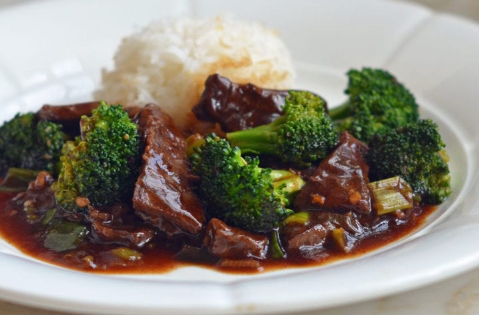 Order 23. Beef with Broccoli food online from Buffet Dynasty store, Canton on bringmethat.com