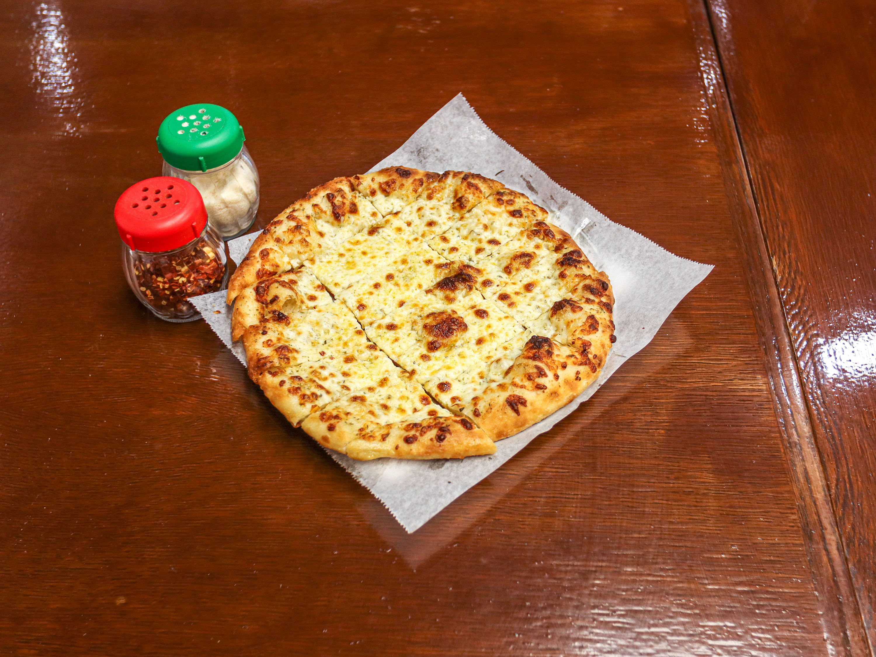Order Cheese Bread food online from Mama Z Pizzeria store, Chino Hills on bringmethat.com