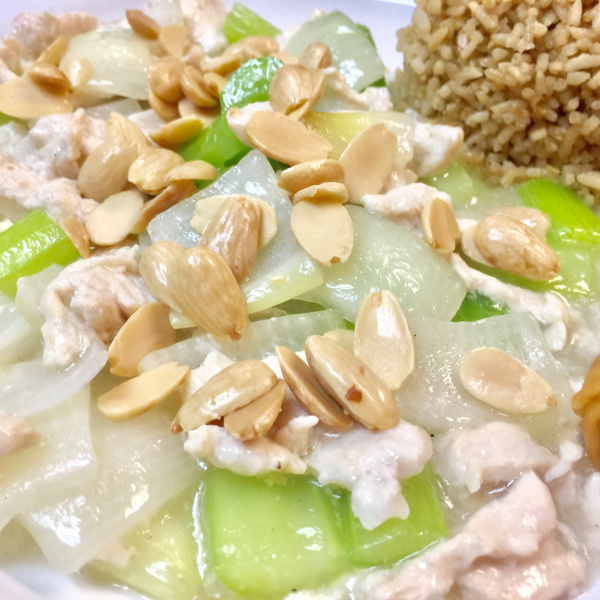 Order Almond Chicken food online from Fengling Restaurant store, Houston on bringmethat.com